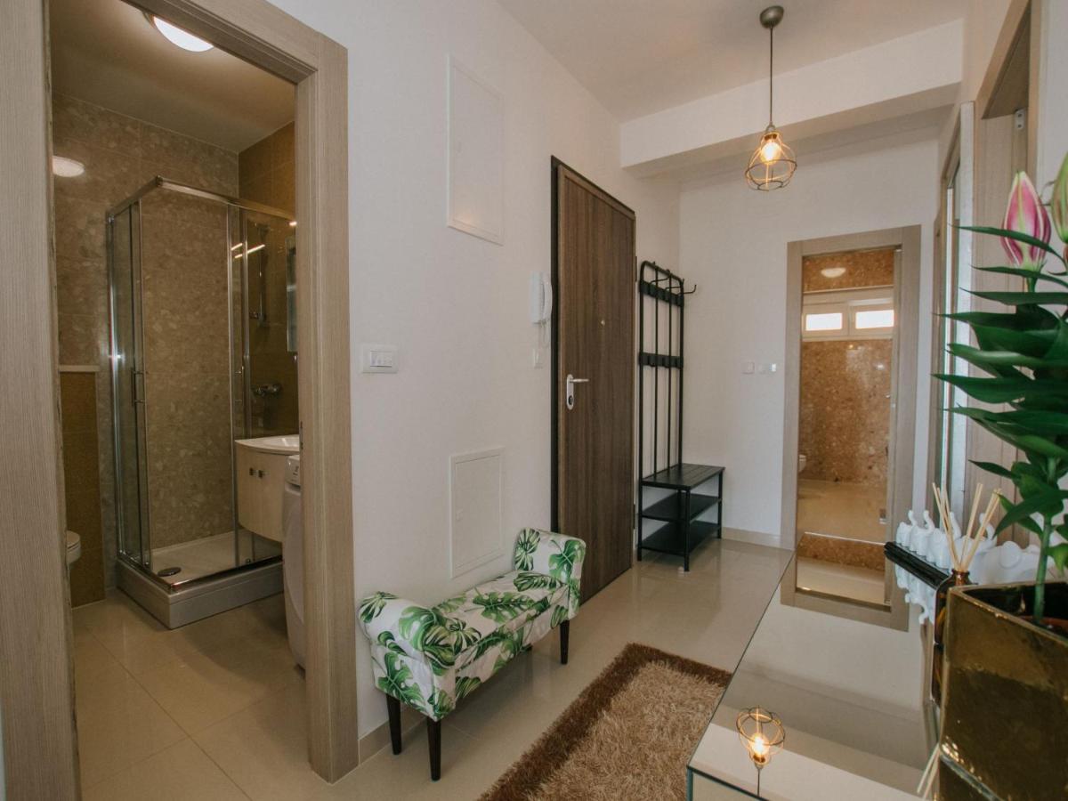 Luxury Apartment Di Trogir Exteriör bild