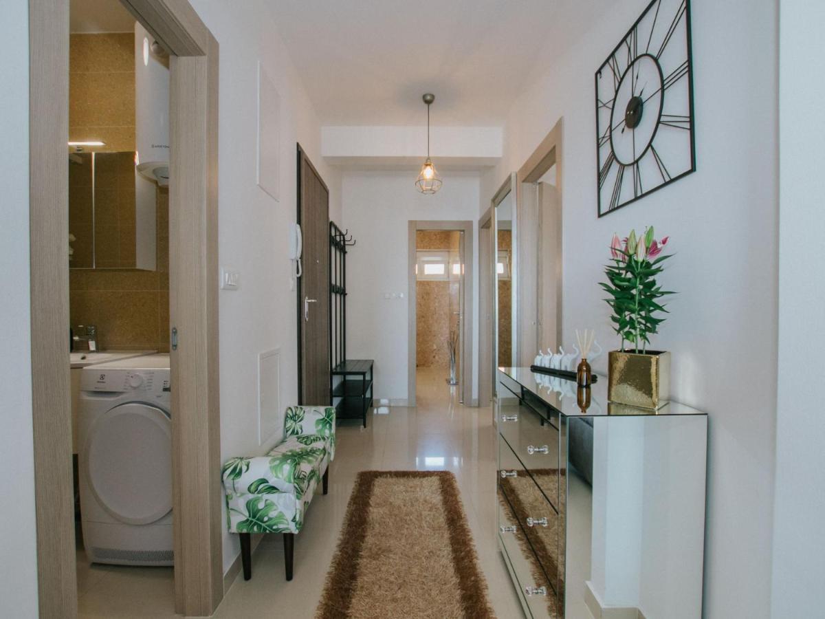 Luxury Apartment Di Trogir Exteriör bild
